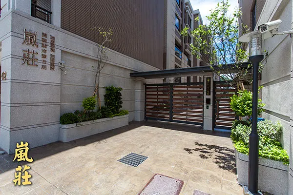 閱讀翡冷翠6 嵐莊建案主視覺