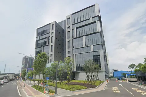 綠意領航1號建案主視覺