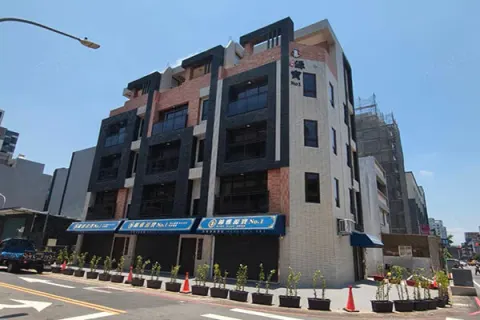 錦雅源寶No1建案主視覺